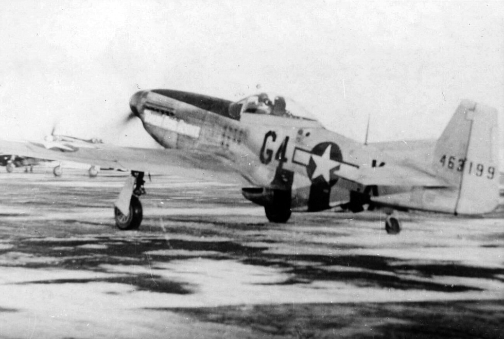 A P-51D Mustang of the USAAF 362nd Fighter Squadron in France, 1944 wartime invasion stripes and Eighth Air Force markings.