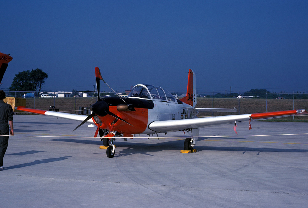 A US Navy T-34C Turbo Mentor in the training role.