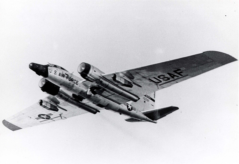A General Dynamics RB-57F on takeoff, its ~122 ft wing dwarfing the original Canberra.