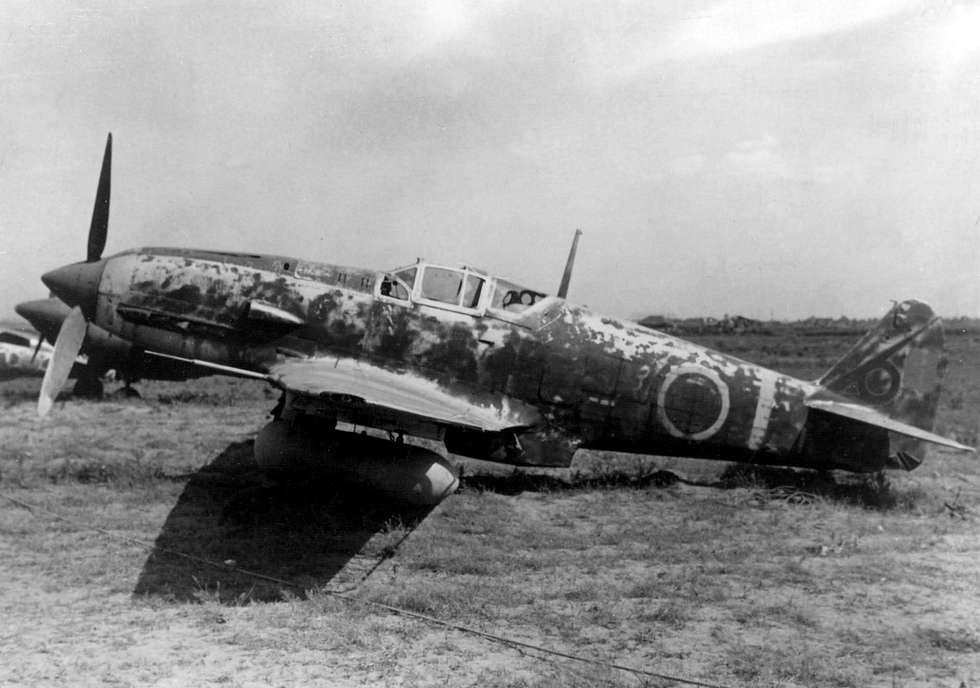 A Ki-61 fitted with a centreline drop tank for extended range.