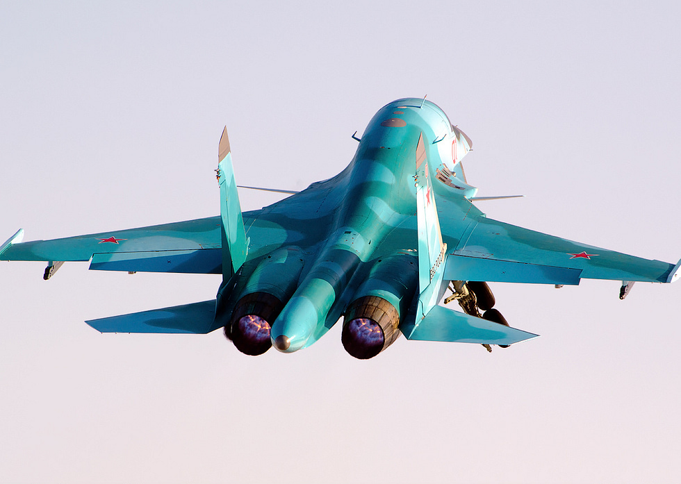 A Su-34 lifting off on afterburner two AL-31FM1 turbofans at work.