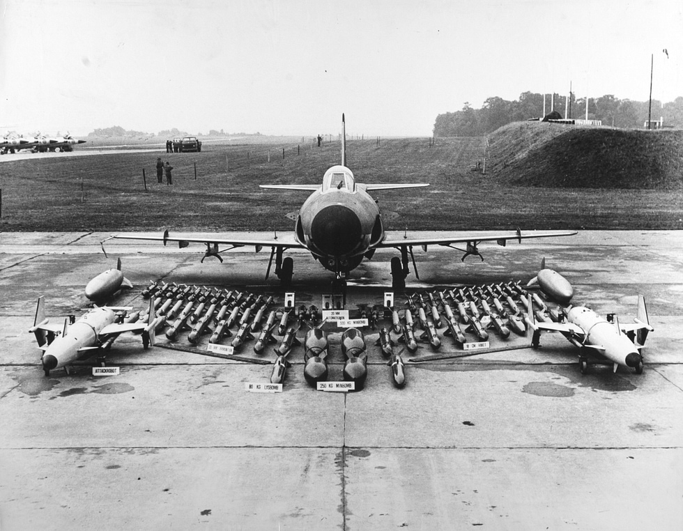 An A32A attack Lansen displayed with its weapon options bombs, rockets and the Rb 04 anti-ship missile.