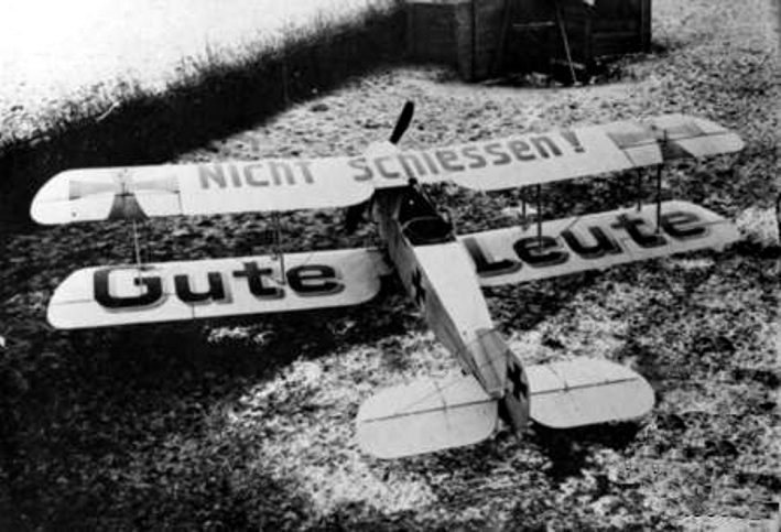 A Bristol F.2 Fighter brought down and examined in 1917