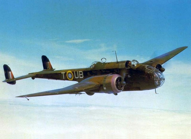 Handley Page Hampden in flight