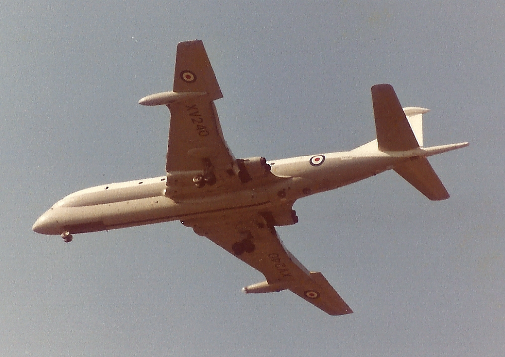 Nimrod MR1 XV240 at RAF Fairford, August 1981. Photo: Simon Butler / Wikimedia Commons (CC BY 2.0).