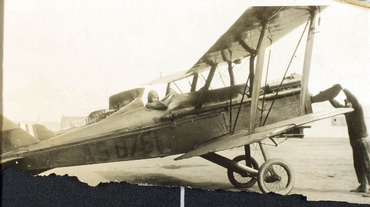 A Royal Aircraft Factory S.E.5 single-seat fighter