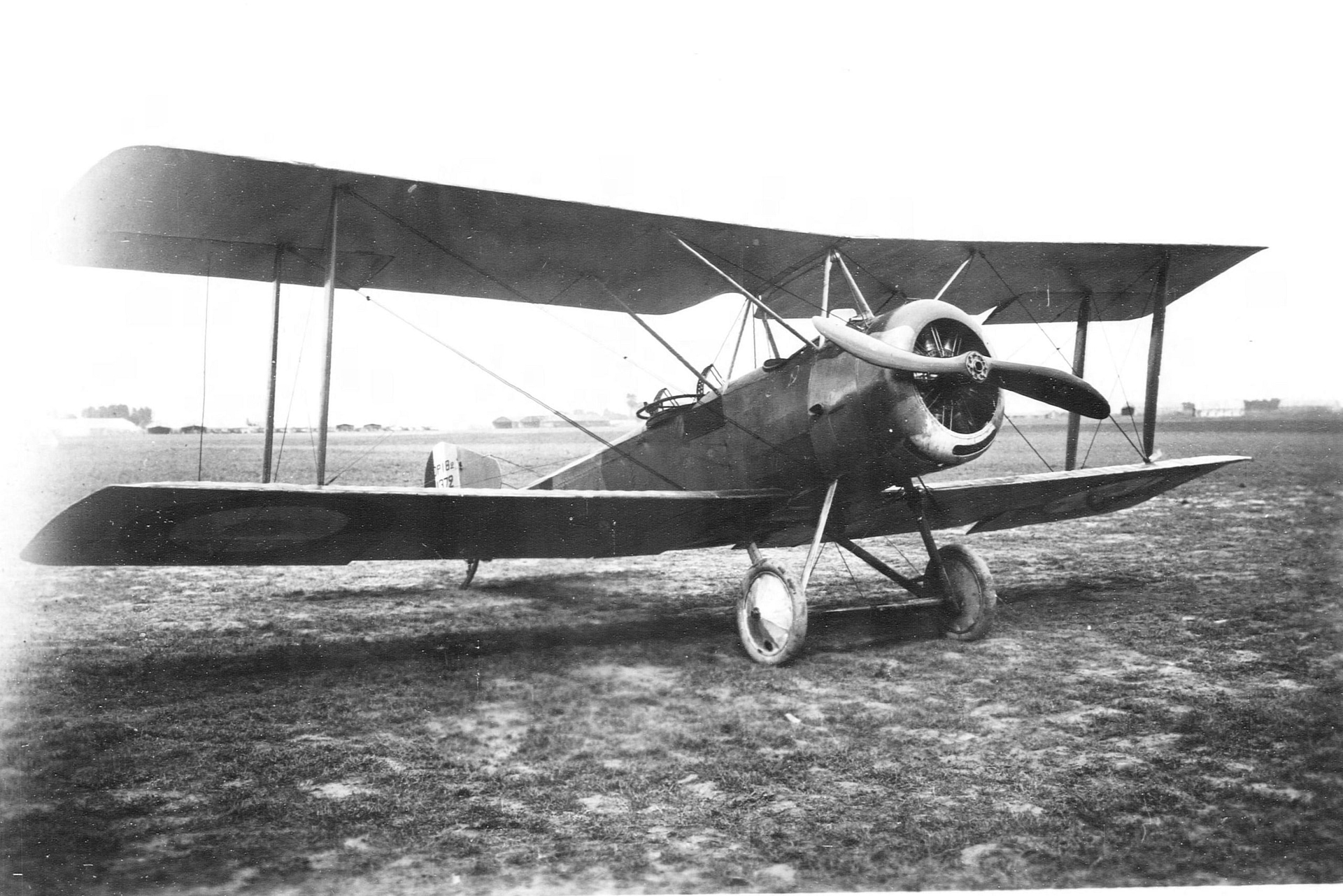 Sopwith 1B2 Strutter bomber, front view
