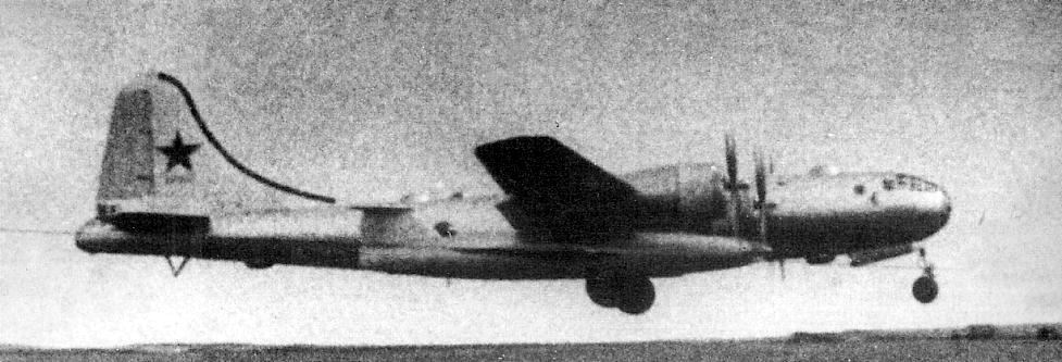 Tupolev Tu-4 photograph