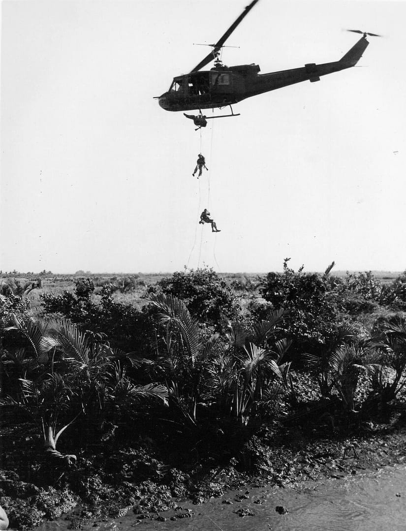 US troops abseiling from a UH-1 Huey in Vietnam, 1967