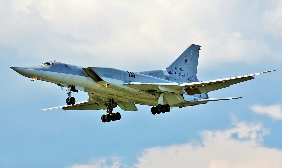 A Tu-22M3M Backfire bomber at a Russian airshow
