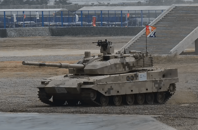 A NORINCO VT-5 light tank