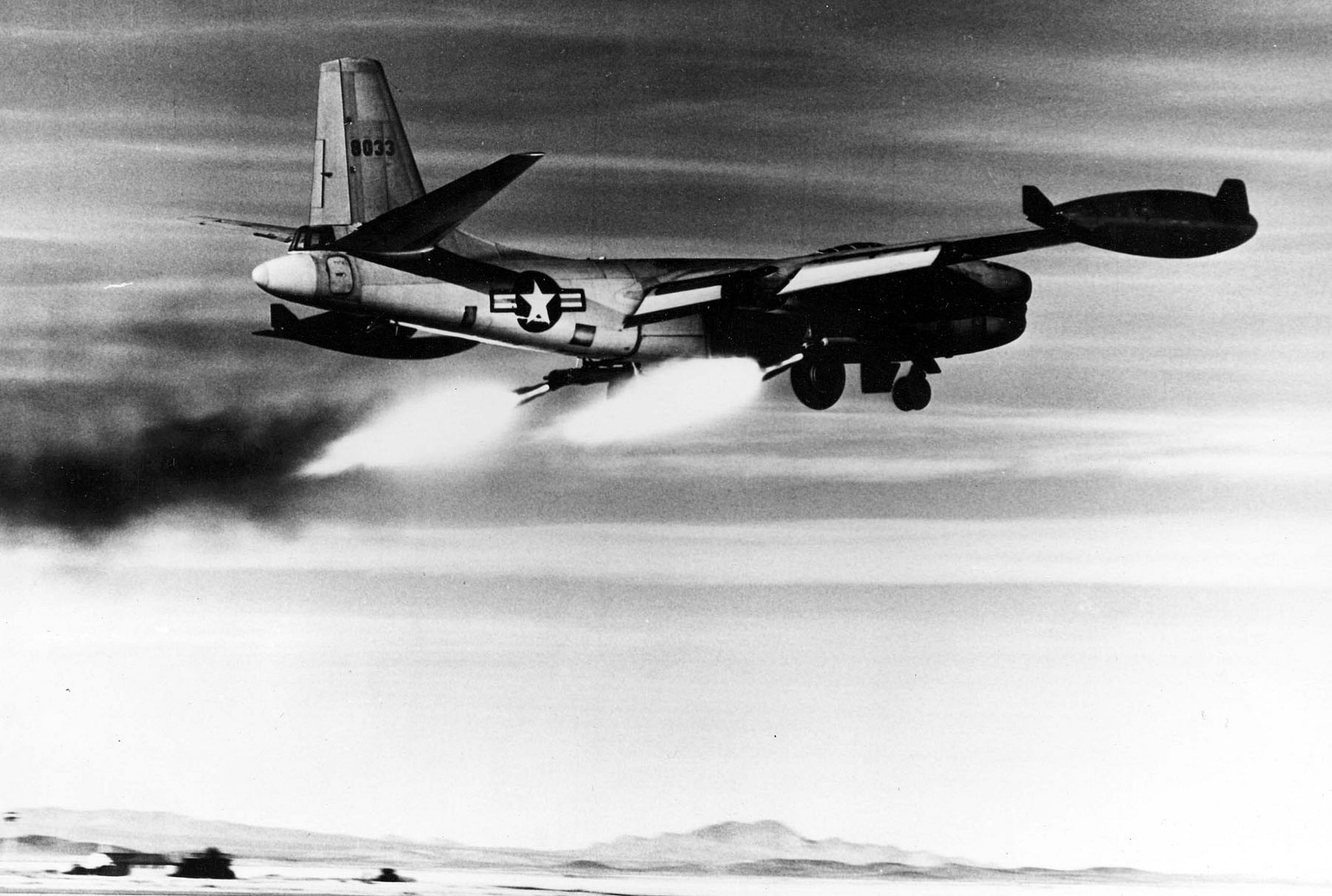 North American RB-45C making a rocket-assisted takeoff. Photo: US Government, public domain.