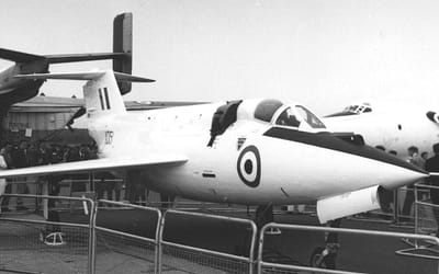 Britain’s Rocket-and-Jet Interceptor