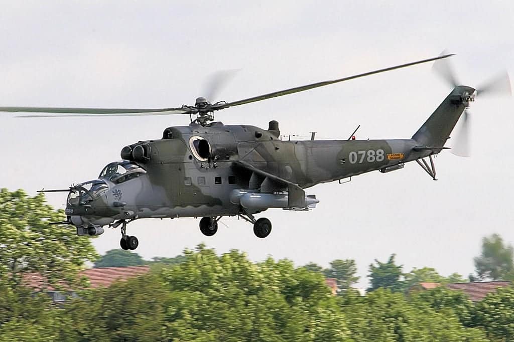 mi-24-hind-gunship-flight