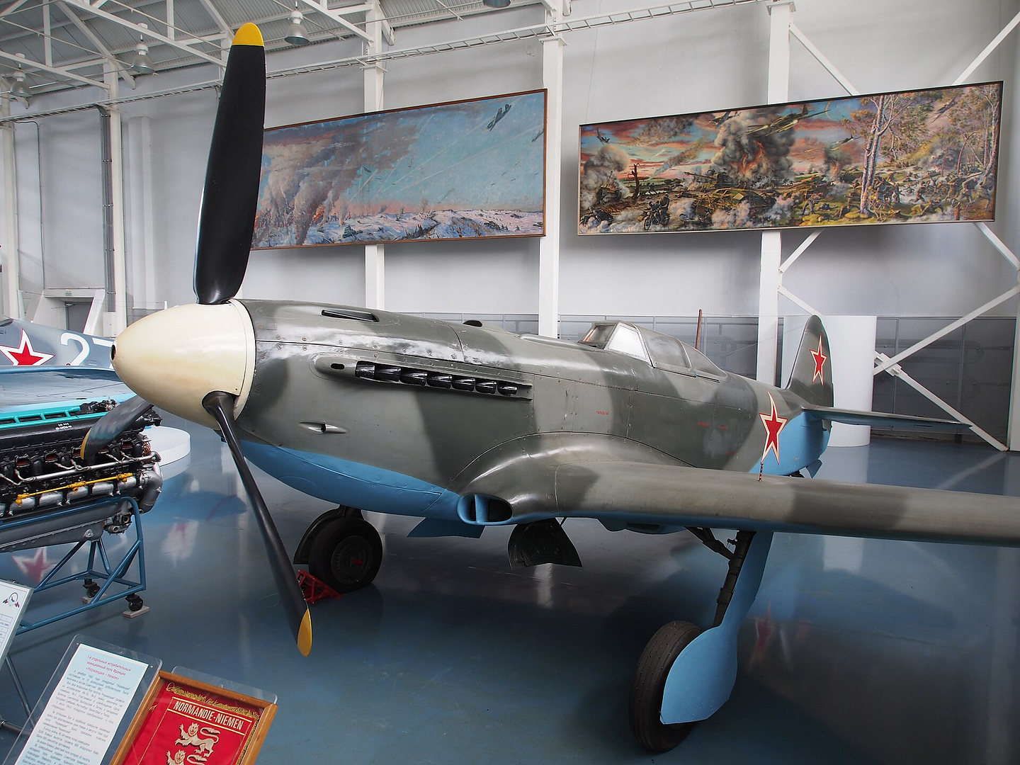 Yakovlev Yak-9 Soviet WWII fighter, side view