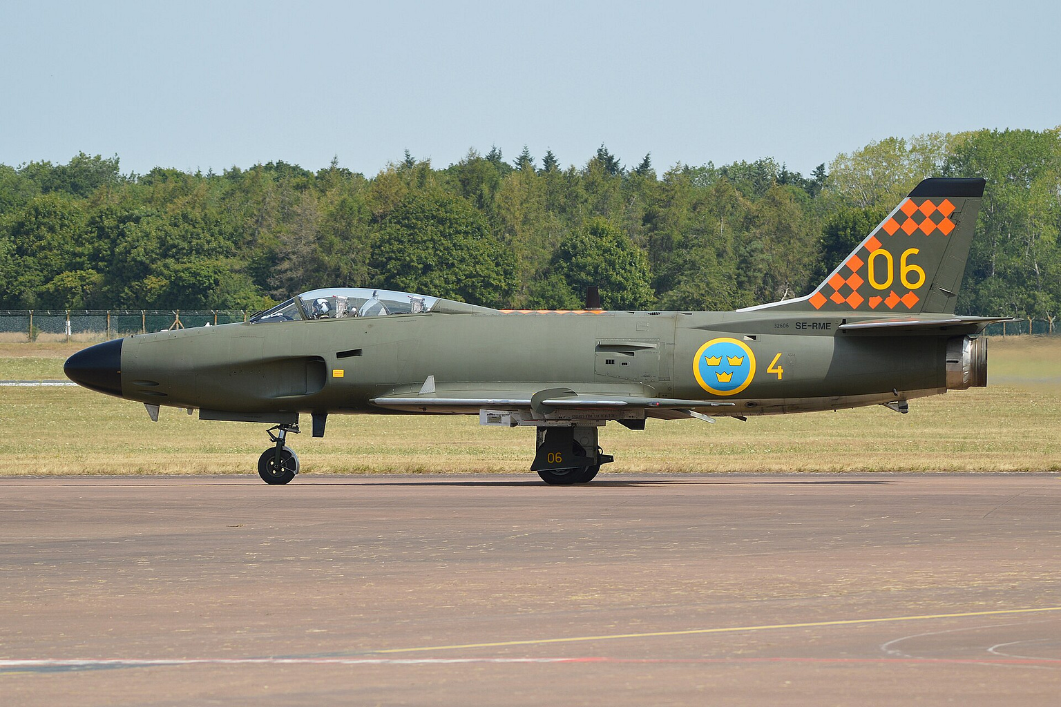 Saab 32 Lansen Swedish attack jet, side profile