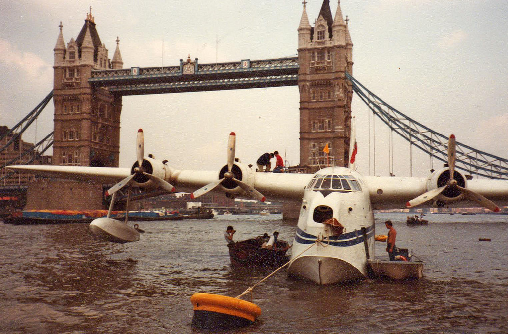 Preserved Short Sunderland moored by Tower Bridge, London. Photo: AndrewRT / Wikimedia Commons (CC BY-SA 3.0).