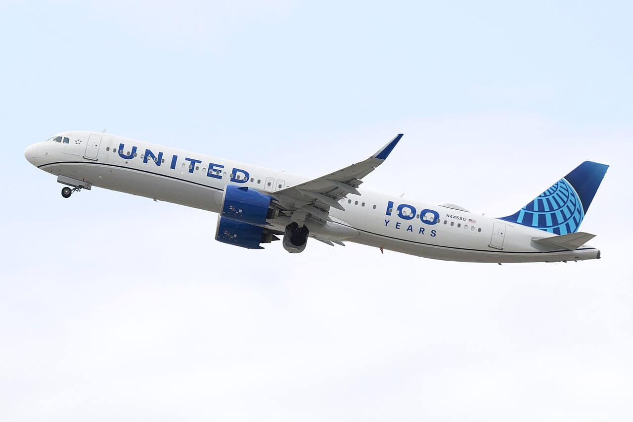 United Airlines Airbus A321neo A United Airlines Airbus A321neo; the airline’s new A321XLR is the long-range version