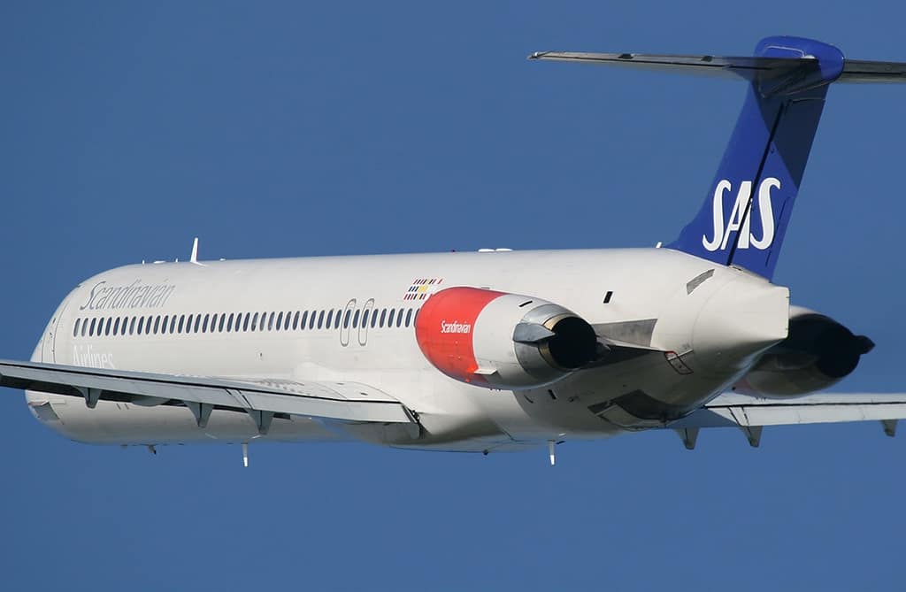 Scandinavian Airlines MD-81