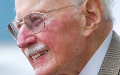 Bob Hoover: The Greatest Pilot You’ve Never Heard Of