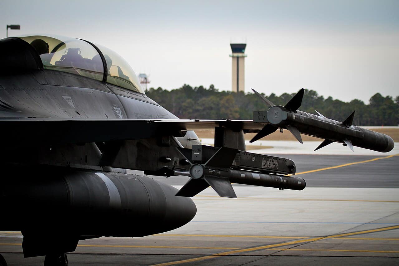 norad-f-16-air-defense-intercept F-16 Fighting Falcon 177th Fighter Wing.jpg