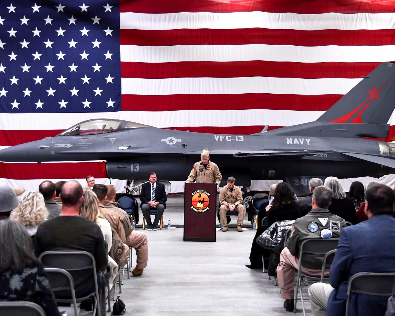 navy-fa-18-super-hornet-replace-f-5-aggressor-may-2026