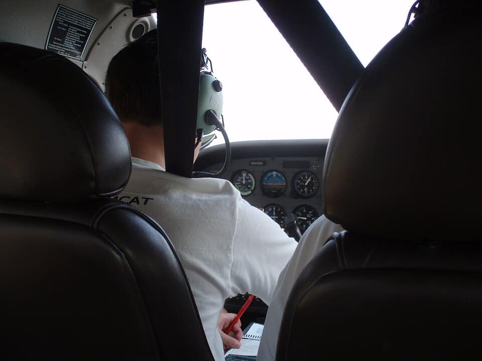 OLYMPUS DIGITAL CAMERA Cessna 172 flight training aircraft