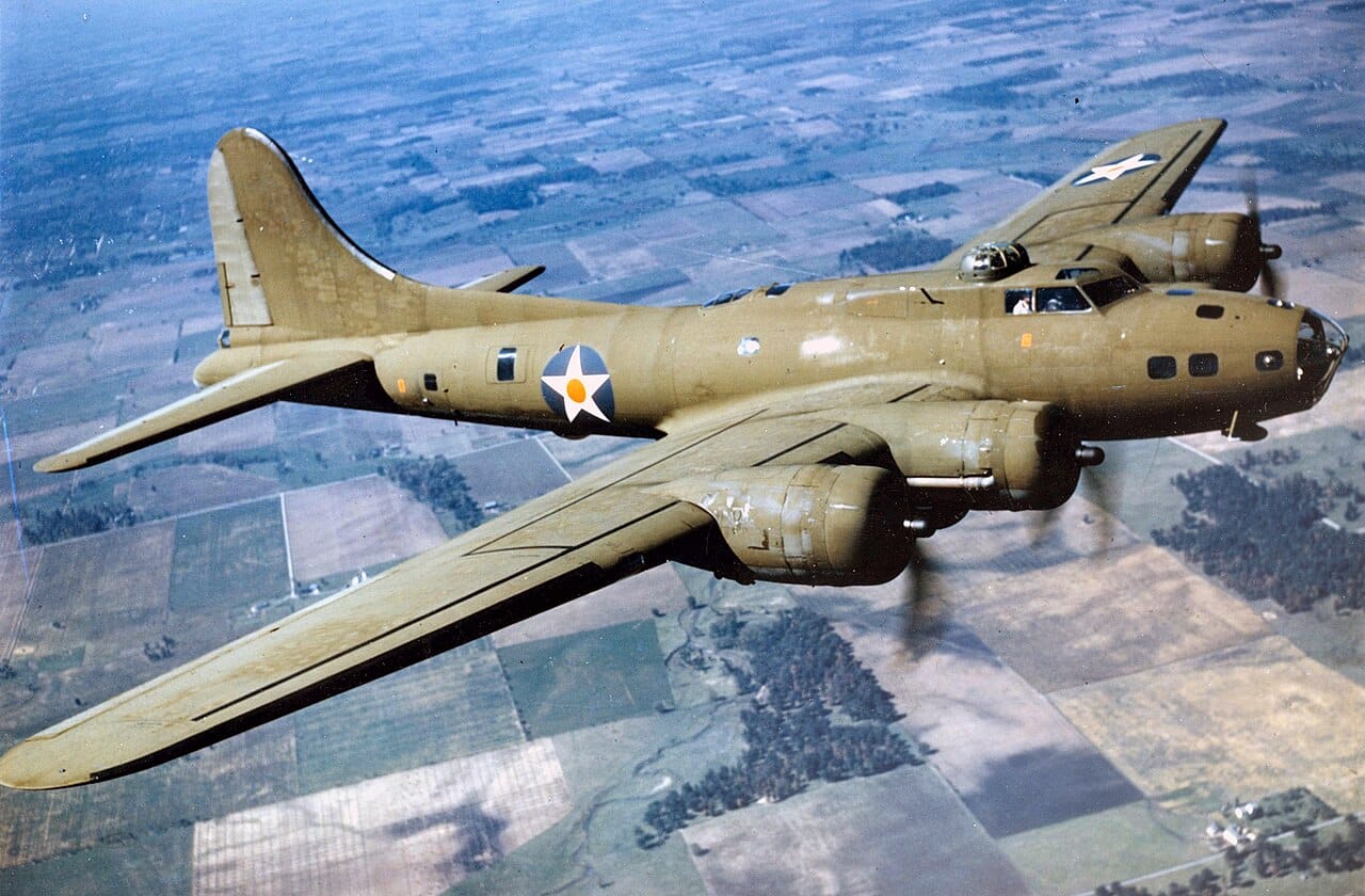 A B-17 Flying Fortress in flight, the type Rickenbacker was aboard