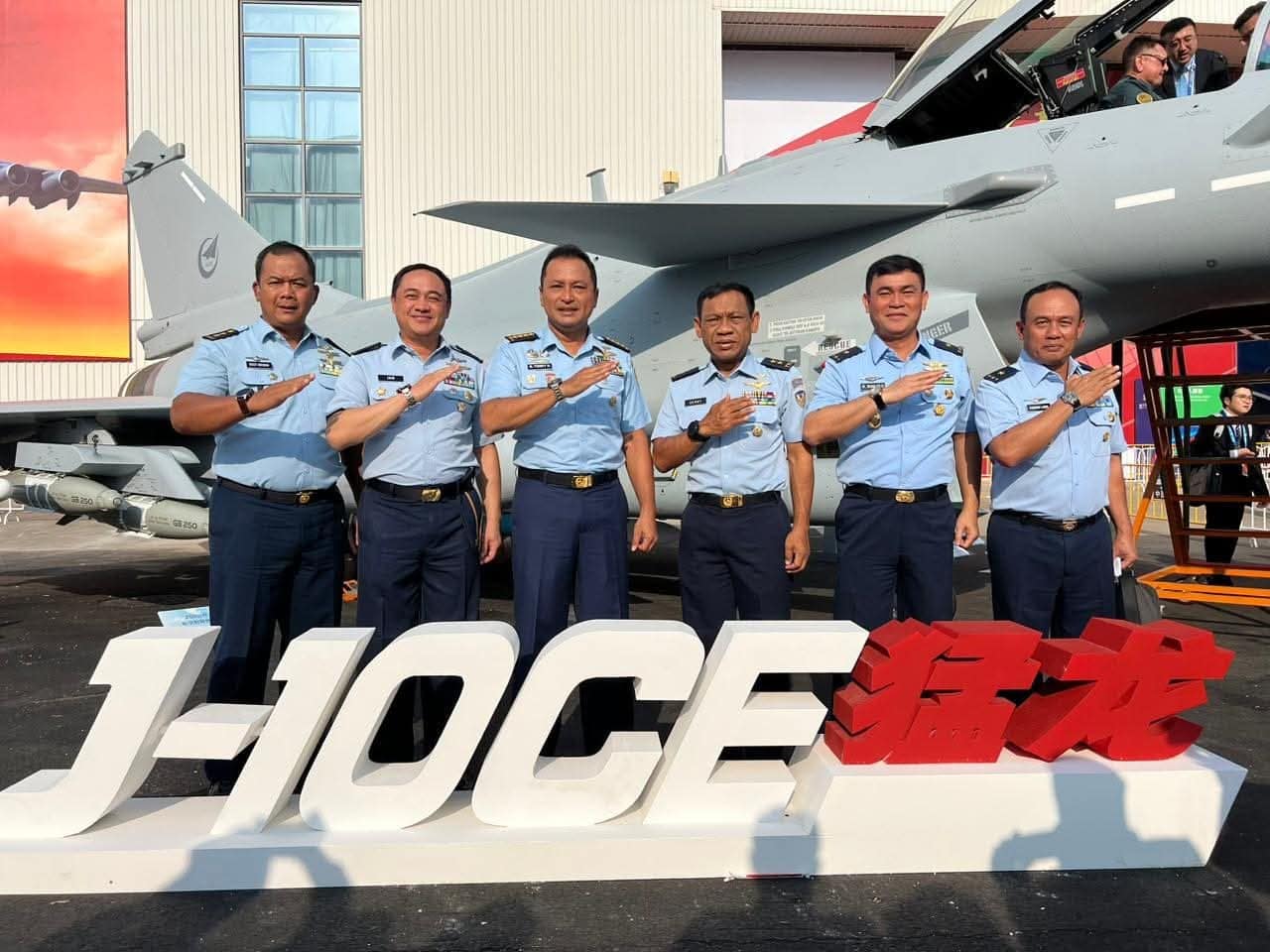 KASAU Marshal Tony Harjono J-10CE Zhuhai Airshow 2024 (1).jpg