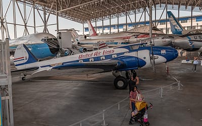 Boeing 247: The First Modern Airliner Boeing Refused to Sell