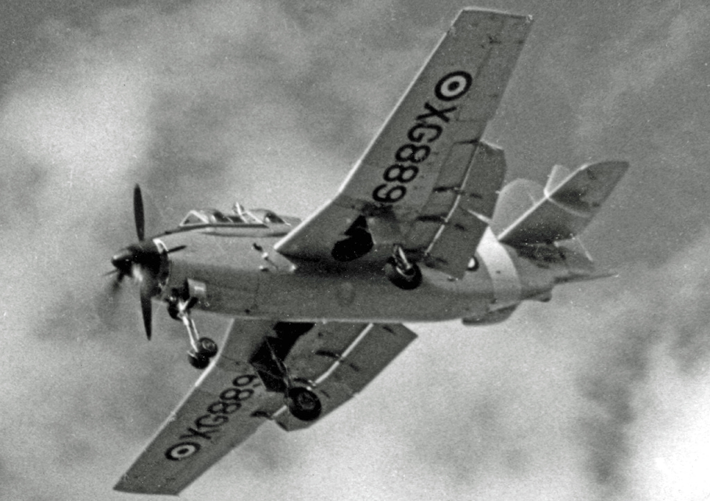 Fairey Gannet T.5 dual-control trainer, 1957. Photo: RuthAS / Wikimedia Commons (CC BY 3.0).