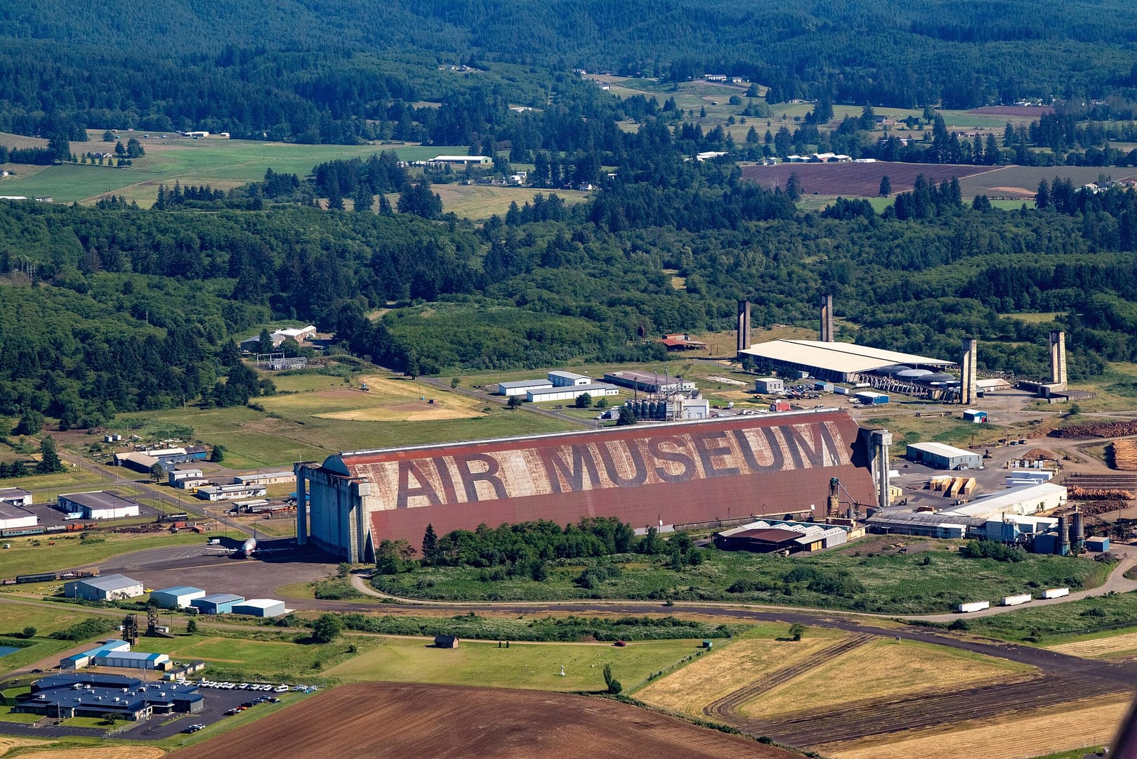 tillamook-hangar-b-wwii-blimp-hangar-restoration-declined-may-2026