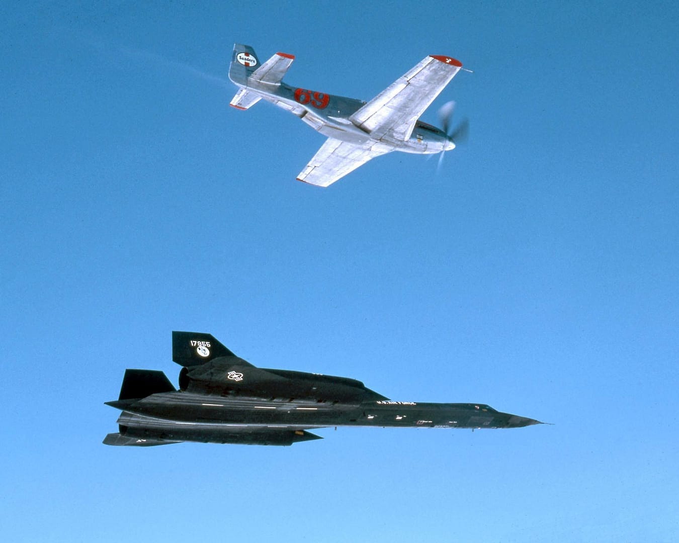The two aircraft in formation